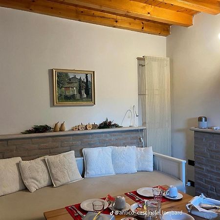 مبيت وإفطار لوناتو Antico Cascinale Lombardo المظهر الخارجي الصورة